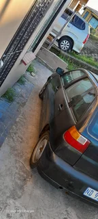 2002 polo playa 1.8i R17.000 neg