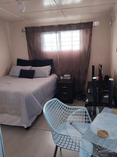 A Bachelor pad to rent in Abbotsford