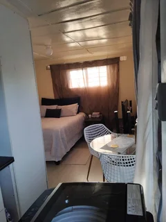 A Bachelor pad to rent in Abbotsford