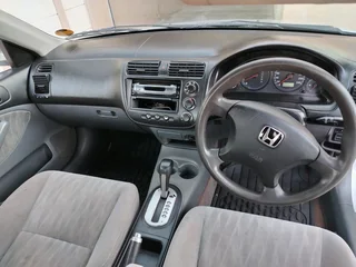 2005 Honda Civic 170i Vtec automatic full house