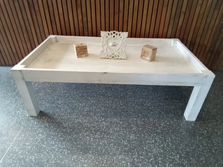 White Solid Coffee Table Ref Stock No 3143 Price Only R 400 .00 coffee