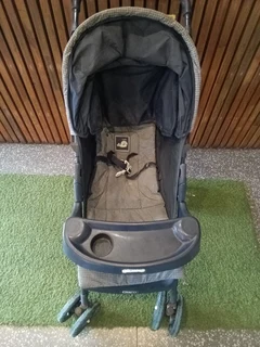Graco 2-in-1 Stroller Ref Stock No 3188 Price Only R350.00 stroller