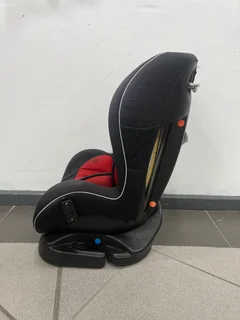 Car Seat - REF STOCK NO 4254 Now selling for only R 200.00