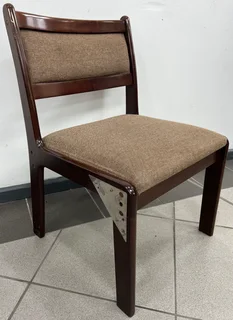 Wooden Chair - REF STOCK NO 4005 Now selling for only R 200.00