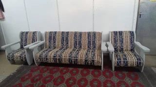 3 Piece Lounge Suite - Ref Stock No 1669 Now Selling For Only R 6000.00