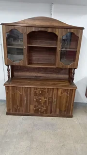 Wall Unit- Ref Stock No 1396 Now Selling For Only R1500.00