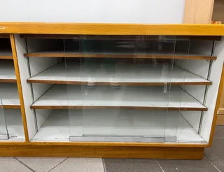 Display Cabinet - REF STOCK NO 4240 Now selling for only R1500 .00 Whatsapp No: 072 179 4070