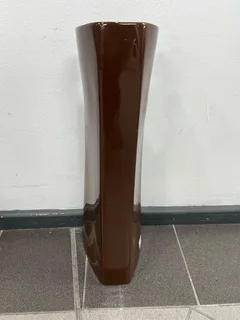 Wash Basin Stand - Ref Stock No 4164 Now Selling For Only R 100.00 Whatsapp No: 072 179 4070