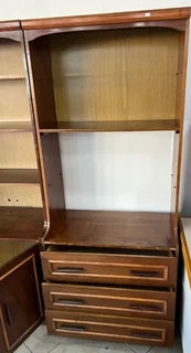 Two-piece multi-purpose cabinet - REF STOCK NO 4275 Now selling for only R1500.00 No: 072 179 4070