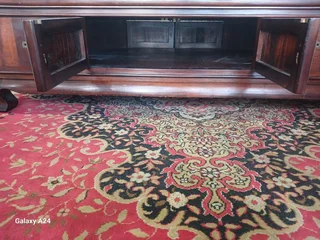 Dark wood coffee table - REF STOCK NO 1968 Now selling for only R6000.00 Whatsapp NO: 0790111136