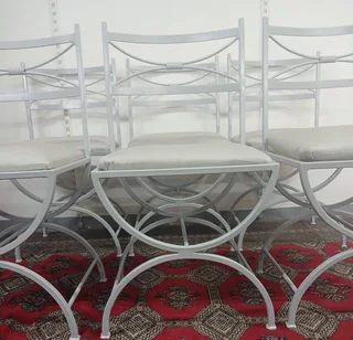 Patio Chairs - REF STOCK NO 1954 Now selling for only R1800.00 Whatsapp NO: 079 011 1136