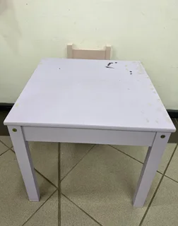 Kids Wooden table and chair - STOCK NO 4454  selling for only R 250.00 Whatsapp No: 072 179 4070