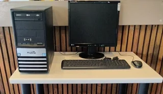 LG Proline Desktop Ref  No 3400 Price R 1250.00 Whatsapp No: 079 011 7918 4gig Ram Windows 10pro