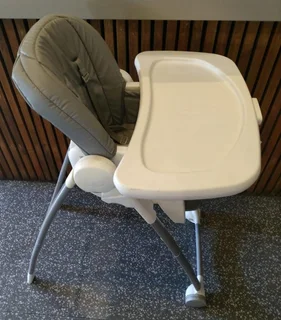 Joie Multiply 6-in-1 high chair Ref Stock No 3387 Price Only R 1000.00 Whatsapp No: 079 011 7918