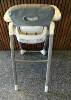 Joie Multiply 6-in-1 high chair Ref Stock No 3387 Price Only R 1000.00 Whatsapp No: 079 011 7918