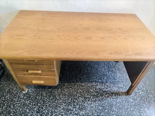 Study desk plus 3 drawers Ref Stock No 3403 Price Only R 400.00 Whatsapp No: 079 011 7918