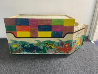 Kids storage Box - Ref Stock No 4466 Now Selling For Only R 200.00 Whatsapp No: 072 179 4070