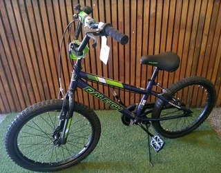 Raleigh bicycle Ref Stock No 3411 Price Only R 1000.00 Whatsapp No: 079 011 7918