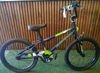 Raleigh bicycle Ref Stock No 3411 Price Only R 1000.00 Whatsapp No: 079 011 7918