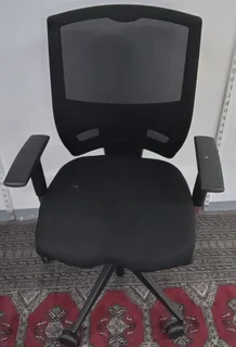 Office Chair - Ref Stock No 2045 Now Selling For Only R350.00 Whatsapp No: 079 011 1136