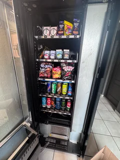 Azkoyen Palma Hz70 Combination Vending Machine