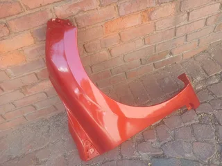 Clio 4 Right Fender