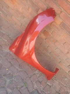 CLIO 4 RIGHT FENDER
