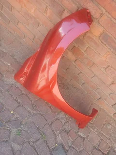 CLIO 4 RIGHT FENDER