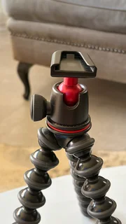 Canon EOS 250D Creator Bundle - Camera &#43; Tripod &#43; Capture Card