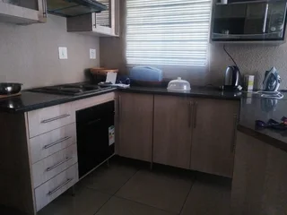 3 Bedroom House to Rent in Dobsonville Gardens R5000