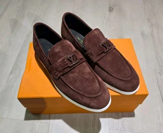 Louis Vuitton Casual