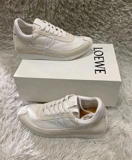 Loewe Sneakers