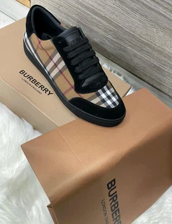 Burberry Sneakers