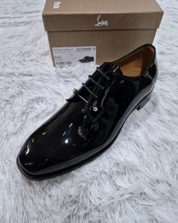 Christian Loubortin Formal