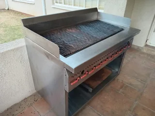 GAS GRILLER ANVIL – 10 BURNER RADIANT