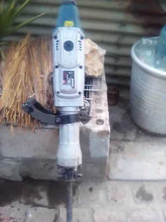 Ryobi Demolition Hammer Drill 1600W DH-70K (Breaker)