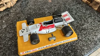 Poli toys, FX4 B.R.M. Marlboro p.160
