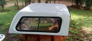 Nissan Hardbody canopy