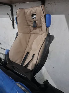 Pram - Ad posted by Tiffany Marais