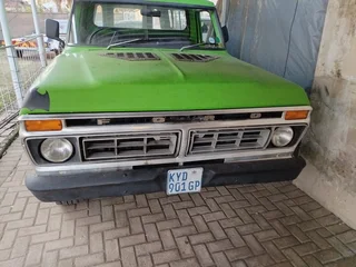 1977 Ford F100 Single Cab