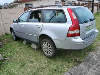 Stripping for spares Volvo V50 2.4