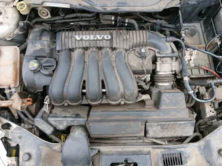 Stripping for spares Volvo V50 2.4