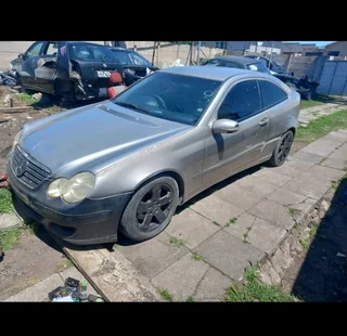 Stripping for spares Mercedes-Benz C230 C203 M271 Automatic