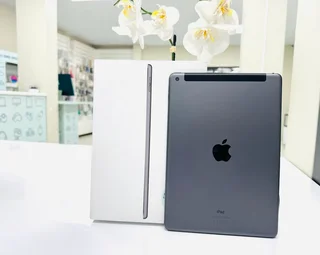Apple iPad 8th Gen 128GB WiFi +Cellular R3 999