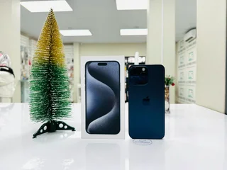 Apple iPhone 15 Pro Max 256GB Battery on 84%,Screen is cracked