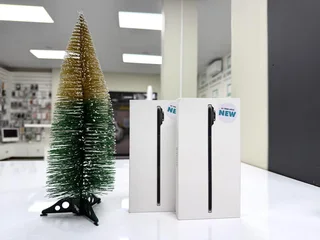 Brand New iPhone Air 256GB R17,999  - 512GB