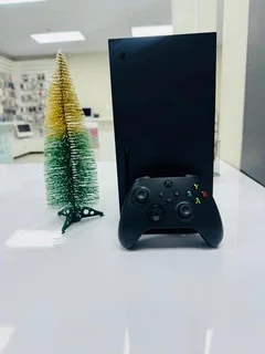 Xbox Series X With one Controller