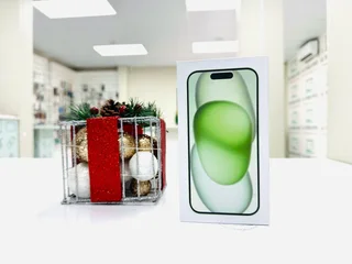 Sealed Apple iPhone 15 128GB R10 999