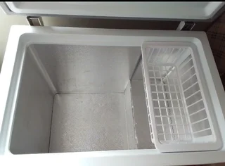 Defy eco 254L deep freezer