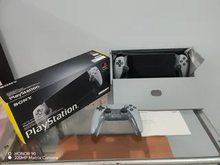  PlayStation 30th Anniversary Collectors Bundle – PS Portal + DualSense Controller 